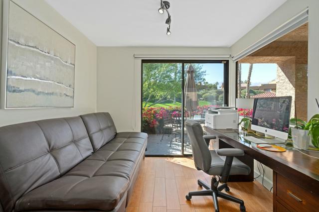 48629 Sundrop Court, Palm Desert CA: https://media.crmls.org/mediaz/ad184ade-84d9-48f6-8dbc-c60e779cf905.jpg