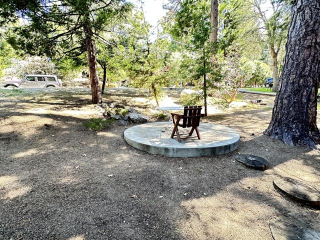 52143 Acorn Lane, Idyllwild CA: https://media.crmls.org/mediaz/ad18a6c1-e471-4c78-813d-f665d04d843a.jpg