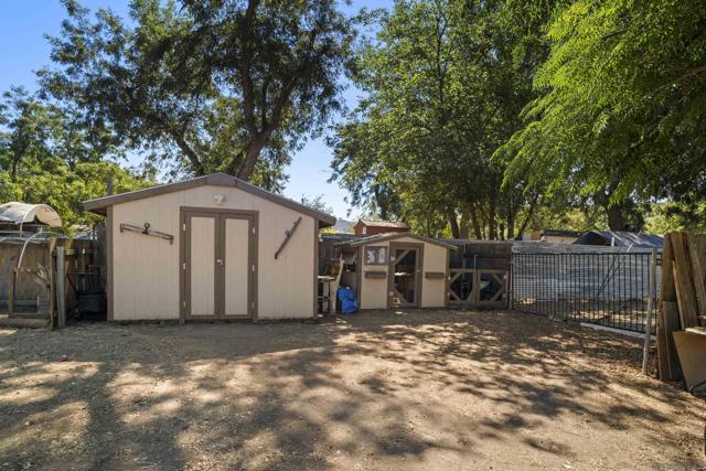Image 42 of 60 For 9421 Los Coches Rd