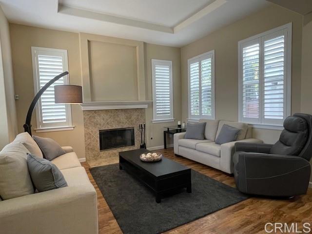 Detail Gallery Image 4 of 22 For 2207 Corte Anacapa, Chula Vista,  CA 91914 - 5 Beds | 4 Baths