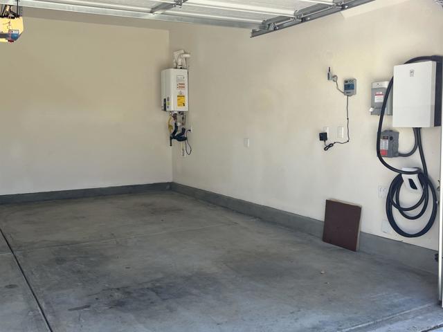 15654 Thubderbolt street, Moreno Valley CA: https://media.crmls.org/mediaz/ad1a235b-45e6-4f33-a947-838b4a598204.jpg