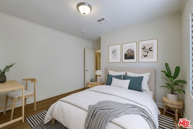 859 S Le Doux Road, Los Angeles CA: https://media.crmls.org/mediaz/ad1a67fc-80ea-4f09-9ac3-ae39a5d2aa09.jpg