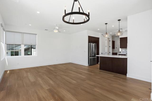1211 Stonemark Place, Vista CA: https://media.crmls.org/mediaz/ad1a7a60-055c-4793-8528-a1c7ac0ef609.jpg