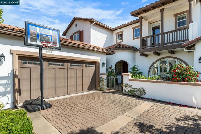 1656 Colchester St, Danville CA: https://media.crmls.org/mediaz/ad1b79e2-4df6-4e50-9e7a-8b68943b7d61.jpg