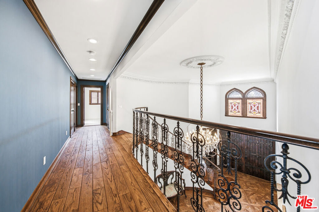 MLS #26835353 image #40