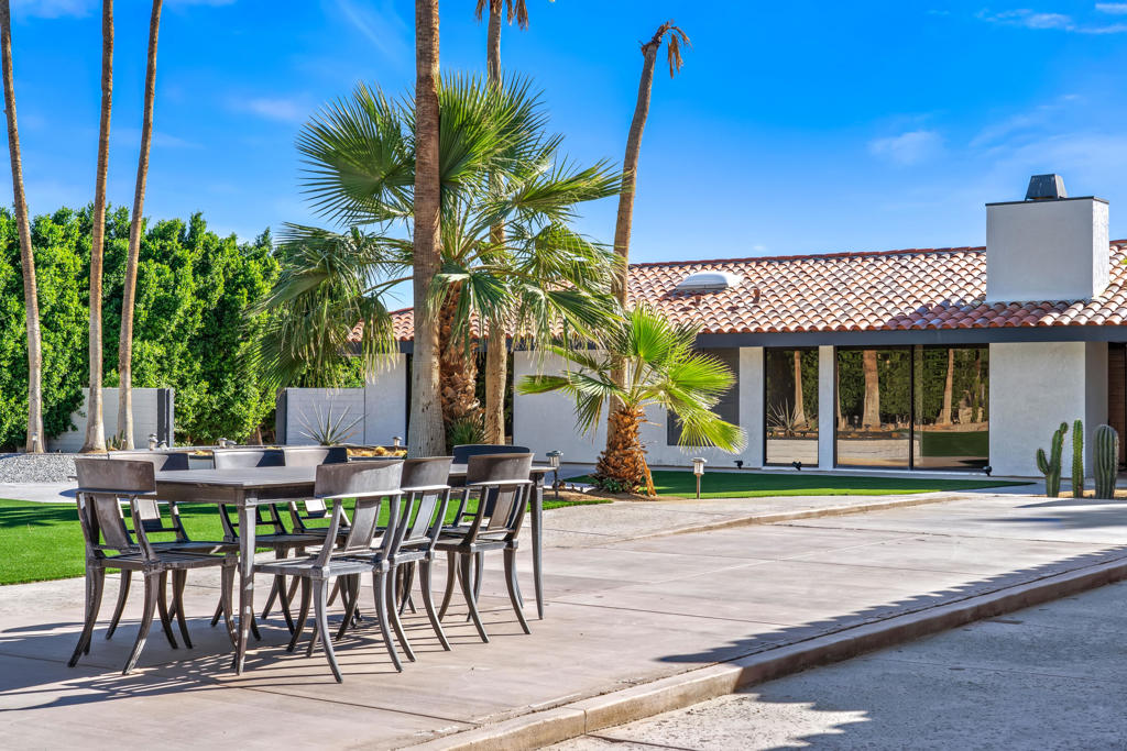 Ad1c2c64 D2ab 4751 Bf33 4286fd354936