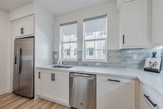 9355 Ocean Park Way, Newark CA: https://media.crmls.org/mediaz/ad1c39d3-ff35-483b-bbc5-3a5db3b5ebba.jpg