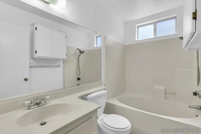 15209 Mauna Loa, Hesperia CA: https://media.crmls.org/mediaz/ad1caff5-4f4e-4f8f-9846-e7adf4f37989.jpg
