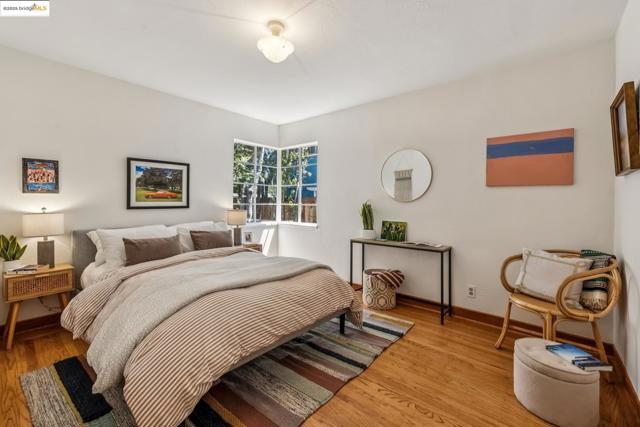 22574 6Th St, Hayward CA: https://media.crmls.org/mediaz/ad1cb31a-8c08-44cd-aa9c-54a9c89e541d.jpg