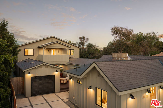 4628 Berryman, Los Angeles CA: https://media.crmls.org/mediaz/ad1f42a4-1593-4de4-ae03-6c6c9277d2e0.jpg