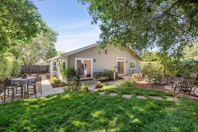 2031 Farndon Avenue, Los Altos CA: https://media.crmls.org/mediaz/ad1f9b1c-d84c-4742-aa67-4a6a3298a0be.jpg