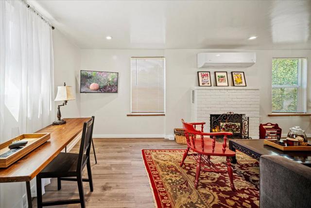 273 W Carmel Valley Road, Carmel Valley CA: https://media.crmls.org/mediaz/ad21753d-d56f-401b-8fef-079c2ef2510b.jpg