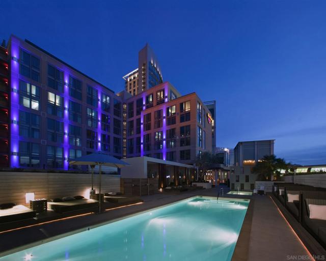 207 5Th Ave, San Diego CA: https://media.crmls.org/mediaz/ad21838a-4d91-4a43-9a10-2d3d1ae83f0e.jpg