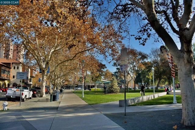 4513 Birch Bark Rd, Concord CA: https://media.crmls.org/mediaz/ad227d15-d9bf-42b0-8cf0-5984fc3bb334.jpg