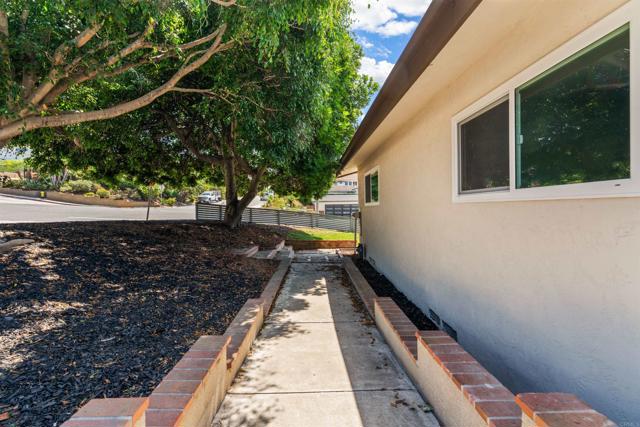 4542 Milton Street, San Diego CA: https://media.crmls.org/mediaz/ad22f09f-5d07-4ea9-8699-2c3a9cd4204a.jpg
