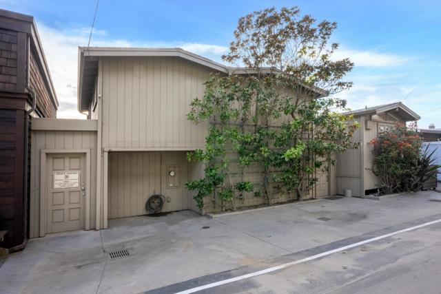 545 Beach Drive, Aptos CA: https://media.crmls.org/mediaz/ad23e8d2-d71c-47f4-8a0d-f2a49fc0ad18.jpg