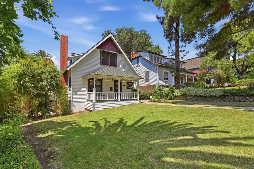 528 6th Ave. - photo 2