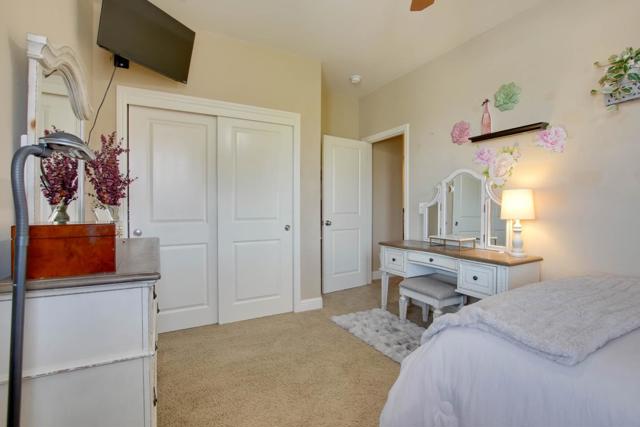 1251 Mulberry Street, Hollister CA: https://media.crmls.org/mediaz/ad250f9d-78d8-49b5-bc86-85d26fa77cca.jpg