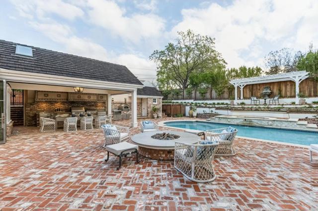 17930 Vineland Avenue, Monte Sereno CA: https://media.crmls.org/mediaz/ad259b88-1c5b-497c-ba8a-f3f149f291f4.jpg