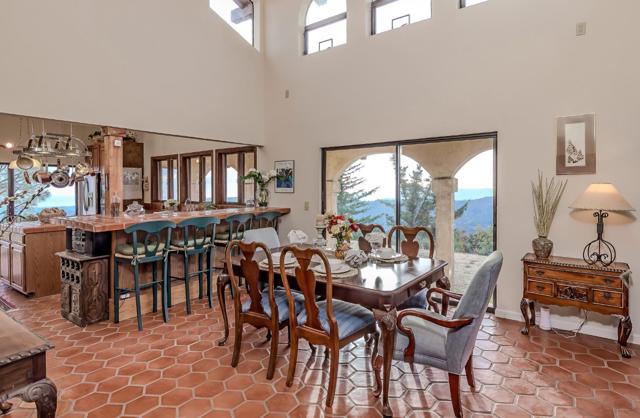 16420 Soda Springs Road, Los Gatos CA: https://media.crmls.org/mediaz/ad261037-212b-4859-8030-f6512eb8066c.jpg