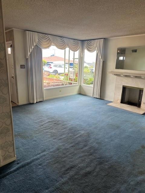 727 CHESTNUT Avenue, San Bruno CA: https://media.crmls.org/mediaz/ad275430-3a16-4db0-a451-7a536d488aec.jpg
