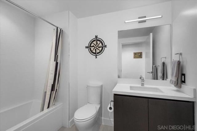 1388 Kettner Blvd, San Diego CA: https://media.crmls.org/mediaz/ad277b8a-ddd8-4d86-afcb-db4f24ceec8b.jpg