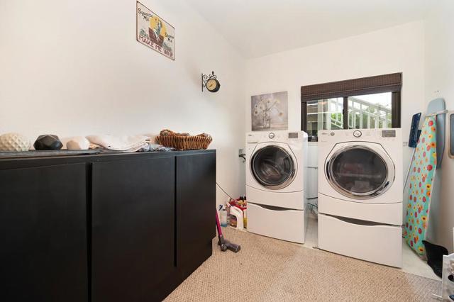 2640 Gayle Lane, Auburn CA: https://media.crmls.org/mediaz/ad280b6c-b036-4a61-902c-5b7b3ff4ae84.jpg