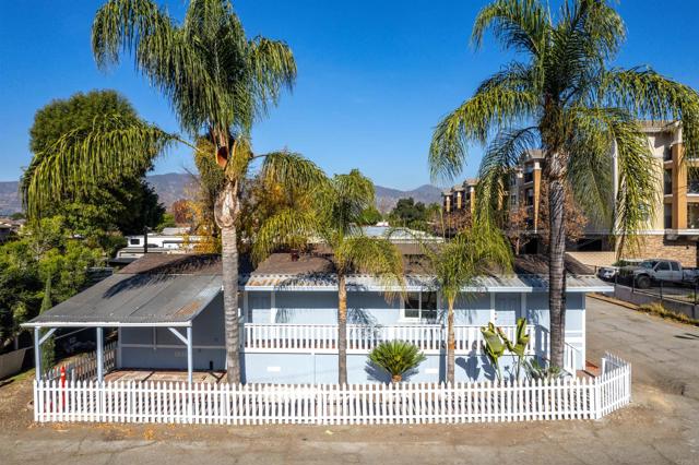 Detail Gallery Image 1 of 1 For 826 E Route 66 #16,  Glendora,  CA 91740 - 2 Beds | 1 Baths