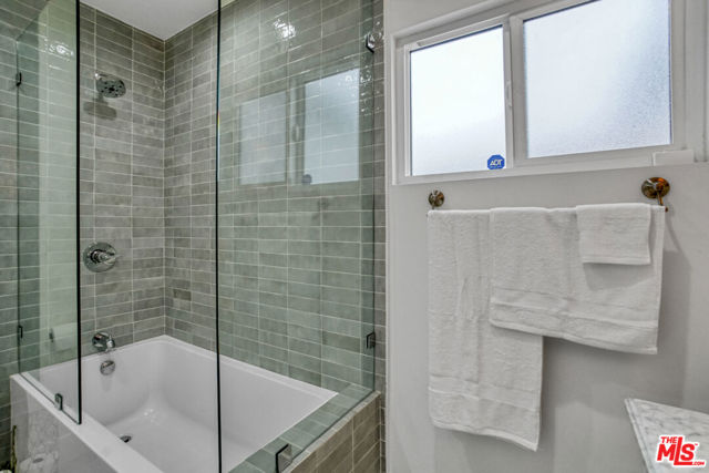 7868 Naylor Avenue, Los Angeles CA: https://media.crmls.org/mediaz/ad2a2fc2-4227-4fe3-bf1f-6a8a207bc379.jpg