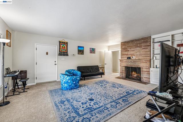 Image 15 of 23 For 2242 Santa Clara Ave