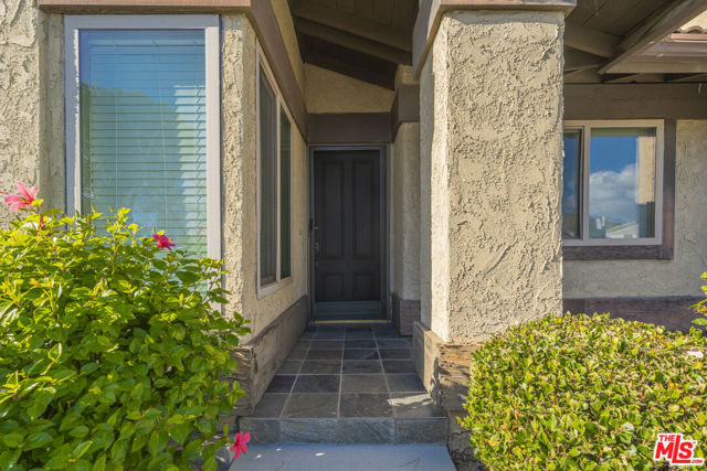 Image 6 of 43 For 2830 Lakeridge Lane