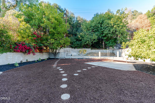 Detail Gallery Image 38 of 57 For 817 E Mountain St, Glendale,  CA 91207 - 5 Beds | 4/1 Baths