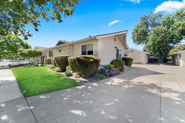 1815 Bucknall Road, Campbell CA: https://media.crmls.org/mediaz/ad2ba007-606c-49aa-90e5-db9f23a0b875.jpg
