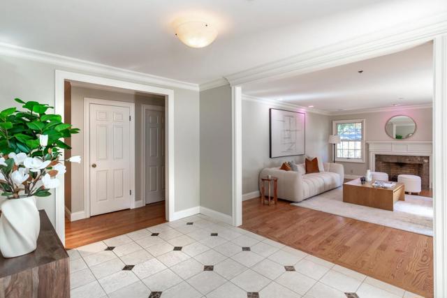 Image 4 of 65 For 14725 Live Oak Lane