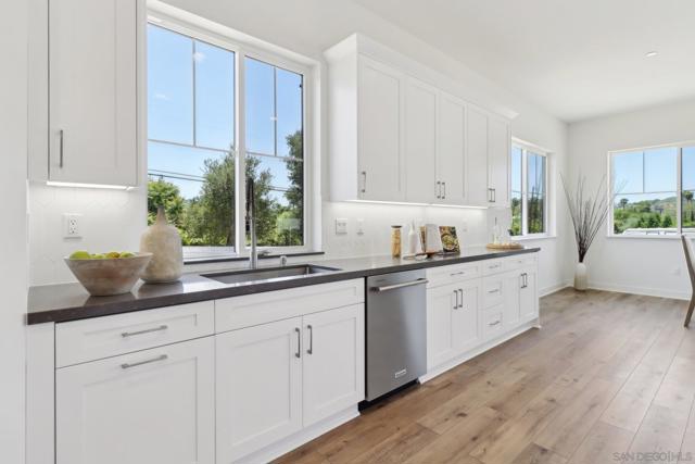 2745 Alexander Dr, Escondido CA: https://media.crmls.org/mediaz/ad2c89ce-d451-4bc3-9d78-e0cf8ba3f570.jpg