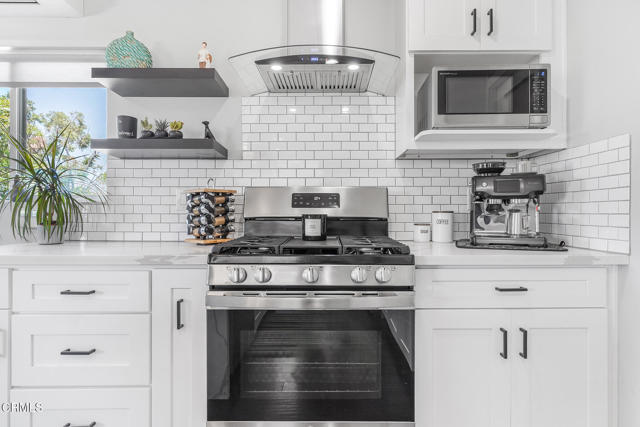 4255 Raynol Street, Los Angeles CA: https://media.crmls.org/mediaz/ad2c91bd-c70d-409b-8e55-f51b22973433.jpg