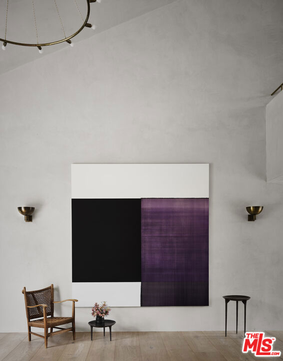 6153 Bonsall Drive, Malibu CA: https://media.crmls.org/mediaz/ad2cb036-8a77-4b02-b645-5cf40cafa65a.jpg