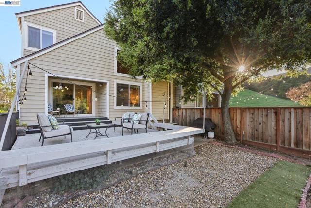 Image 36 of 41 For 1809 Forest Hill Pl