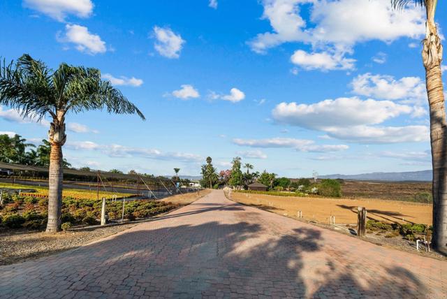 Detail Gallery Image 14 of 51 For 3519 Cazador Ln, Fallbrook,  CA 92028 - 3 Beds | 2 Baths