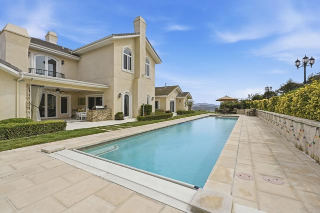 Detail Gallery Image 49 of 74 For 3611 Monserate Hill Ct, Fallbrook,  CA 92028 - 4 Beds | 4/1 Baths