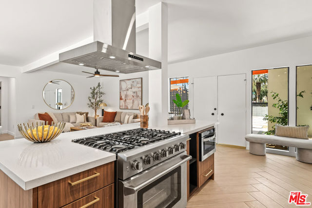 1979 East Alejo Road, Palm Springs, CA 92262 | Slideshow Image #23