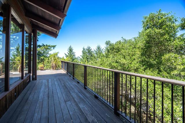 45 Ranch Road, Woodside CA: https://media.crmls.org/mediaz/ad2fc36b-892b-4409-84d8-247a6eb3f475.jpg