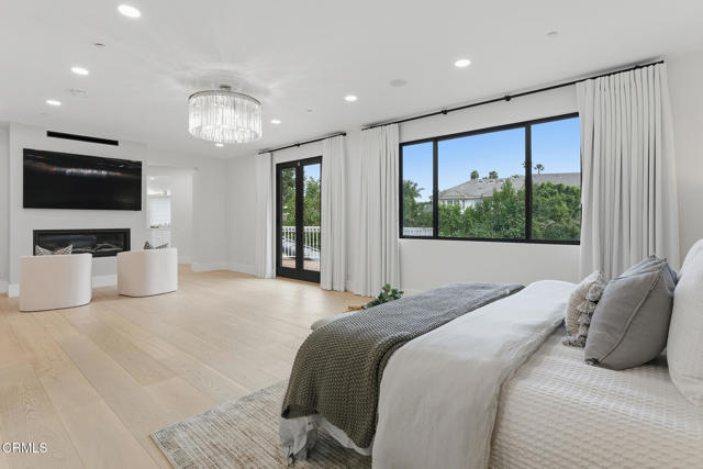 Detail Gallery Image 28 of 54 For 550 Unique Ln, Simi Valley,  CA 93065 - 5 Beds | 5/1 Baths