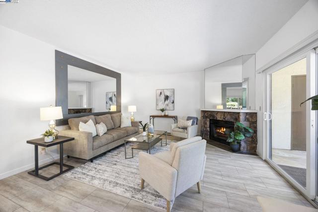 21228 Gary Dr, Hayward CA: https://media.crmls.org/mediaz/ad30c01c-4d7b-4ed1-9340-5cd7b1a8b0e4.jpg