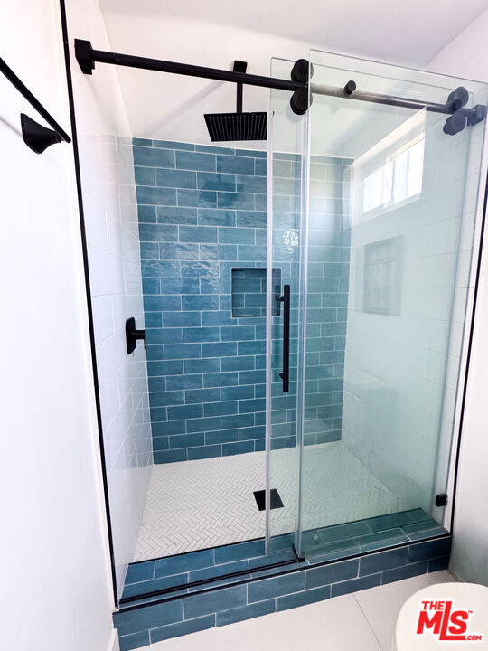 4327 Cezanne Avenue, Woodland Hills CA: https://media.crmls.org/mediaz/ad30d4a6-b553-4eeb-a634-1a572dd62ce4.jpg