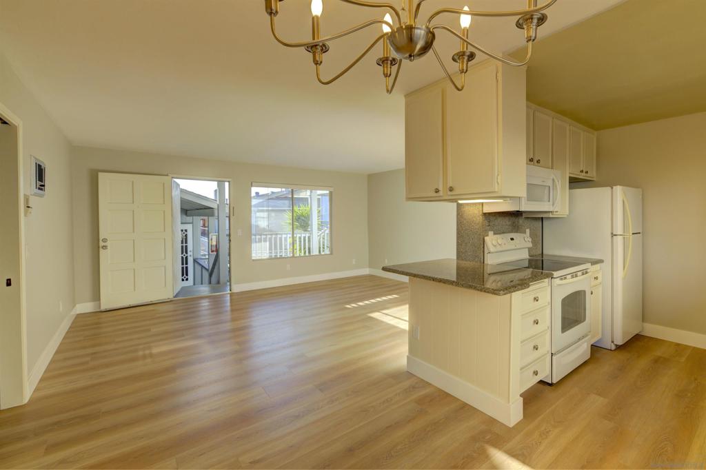 5949 Mildred St - photo 4