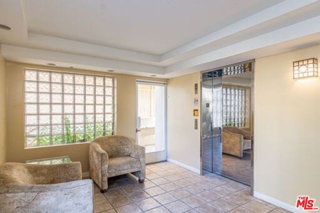 10608 Wilkins Avenue, Los Angeles CA: https://media.crmls.org/mediaz/ad3452ea-0776-4e0e-bf66-d776fbd1dc0c.jpg