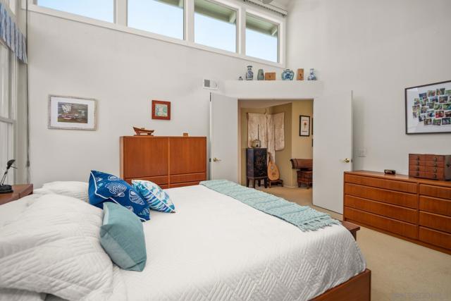 54 Half Moon Bend, Coronado CA: https://media.crmls.org/mediaz/ad35a3d6-7893-42ca-8a3f-9bda12a75682.jpg