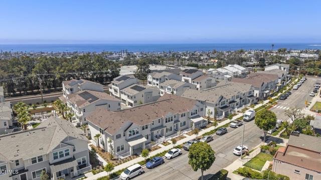 2402 Channel Drive, Ventura CA: https://media.crmls.org/mediaz/ad3613e6-8c82-433e-9112-34e1cf608008.jpg