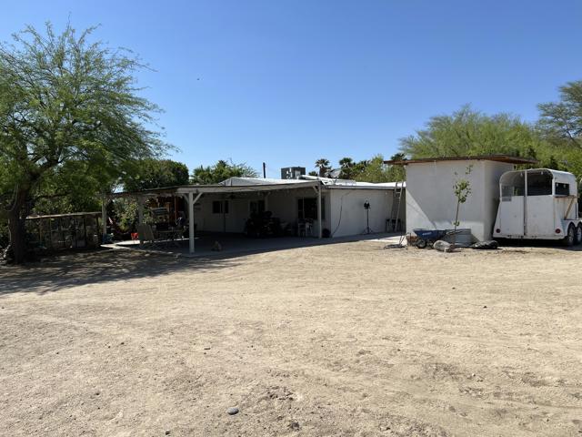 21130 Hot Springs Road, Desert Hot Springs CA: https://media.crmls.org/mediaz/ad36d992-5178-4c0b-bd87-788bbf7f224a.jpg
